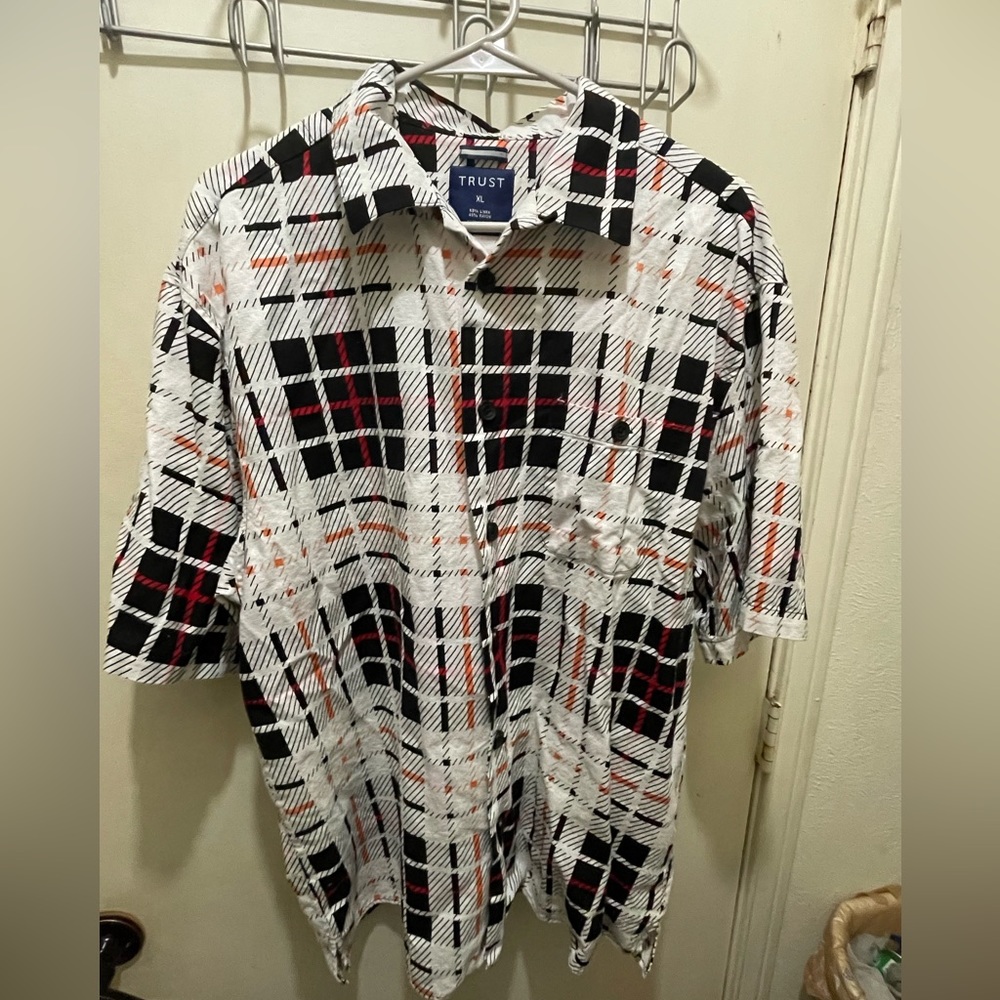 XL Button Up